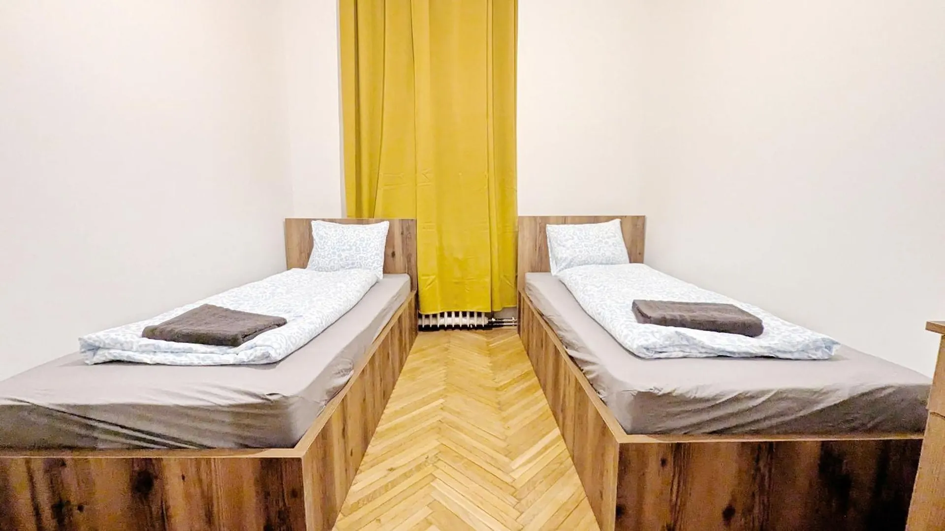 Spacious Rooms - 15 Min From Airport & City Center, 5 Min From Vienna Main-Bus Station Ez9 0*,